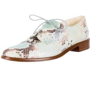 Robert Clergerie Mint Snakeskin oxfords 38.5 8.5